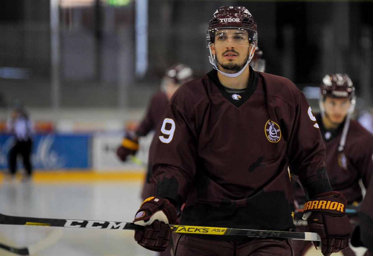 Damien Riat va continuer de marquer des buts pour GE Servette.