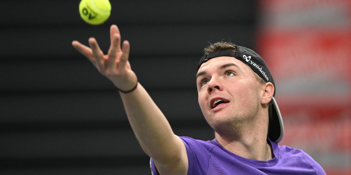 Tennisprofi-vor-wegweisenden-Wochen-Dominic-Stricker-trennt-sich-von-seinem-Trainer-und-muss-ins-Milit-r
