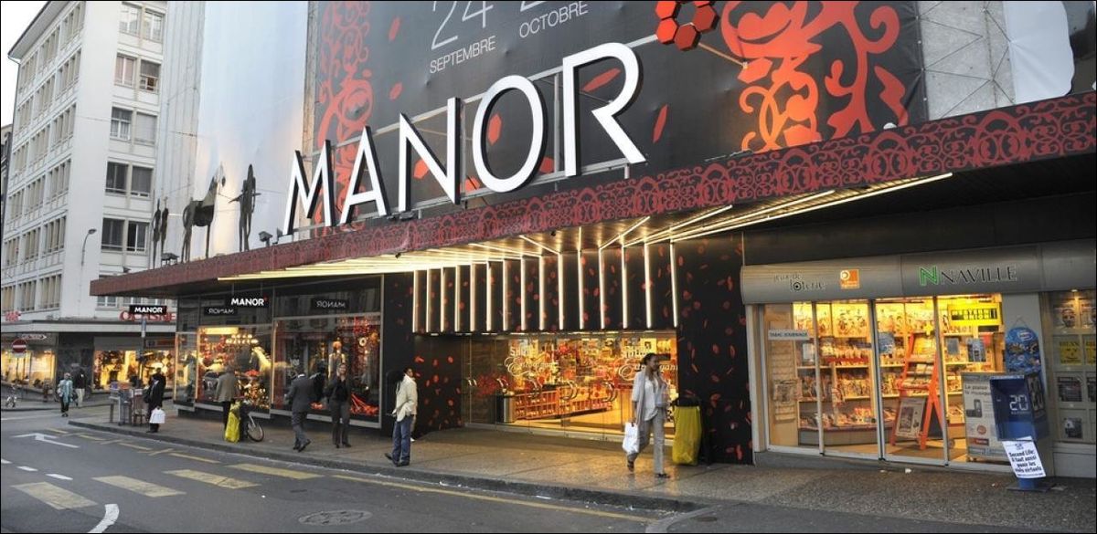 Les belligérants se sont battus à proximité du grand magasin Manor.