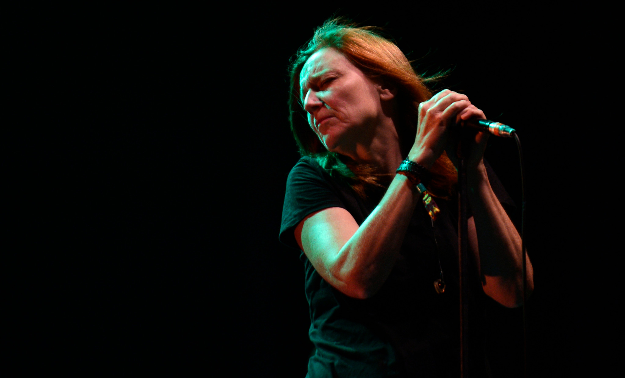 UK Beth Gibbons of British band Portishead performs during the last day of the Benicassim International Festival (FIB) in Benicassim on July 19, 2015. AFP PHOTO/ JOSE JORDAN (Photo by JOSE JORDAN / AFP)