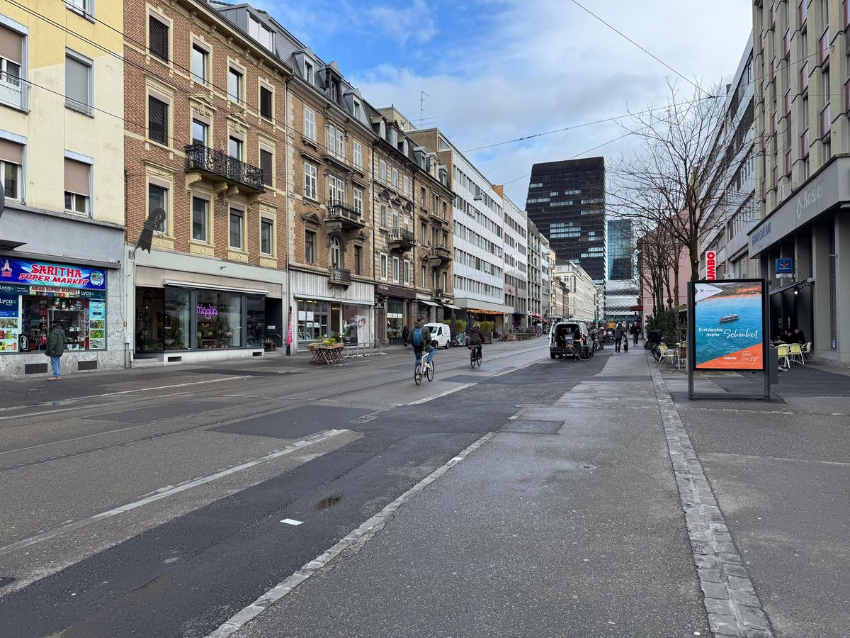 Guide Plus Aktion Ist Im Augenblick Nicht Möglich Clarastrasse Basel: Bauarbeiten verursachen Umsatzeinbussen | Basler