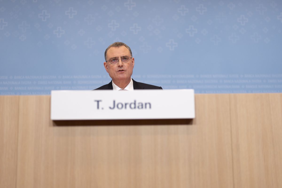 Thomas Jordan, président du directoire de la Banque nationale suisse (BNS), s'exprime lors d'un point de presse au Metropol à Zurich, le jeudi 26 septembre 2024.