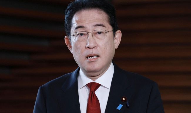 Japans Ministerpräsident Fumio Kishida wurde bei bei der mutmasslichen Rauchbomben-Explosion nicht verletzt. (Archivbild)