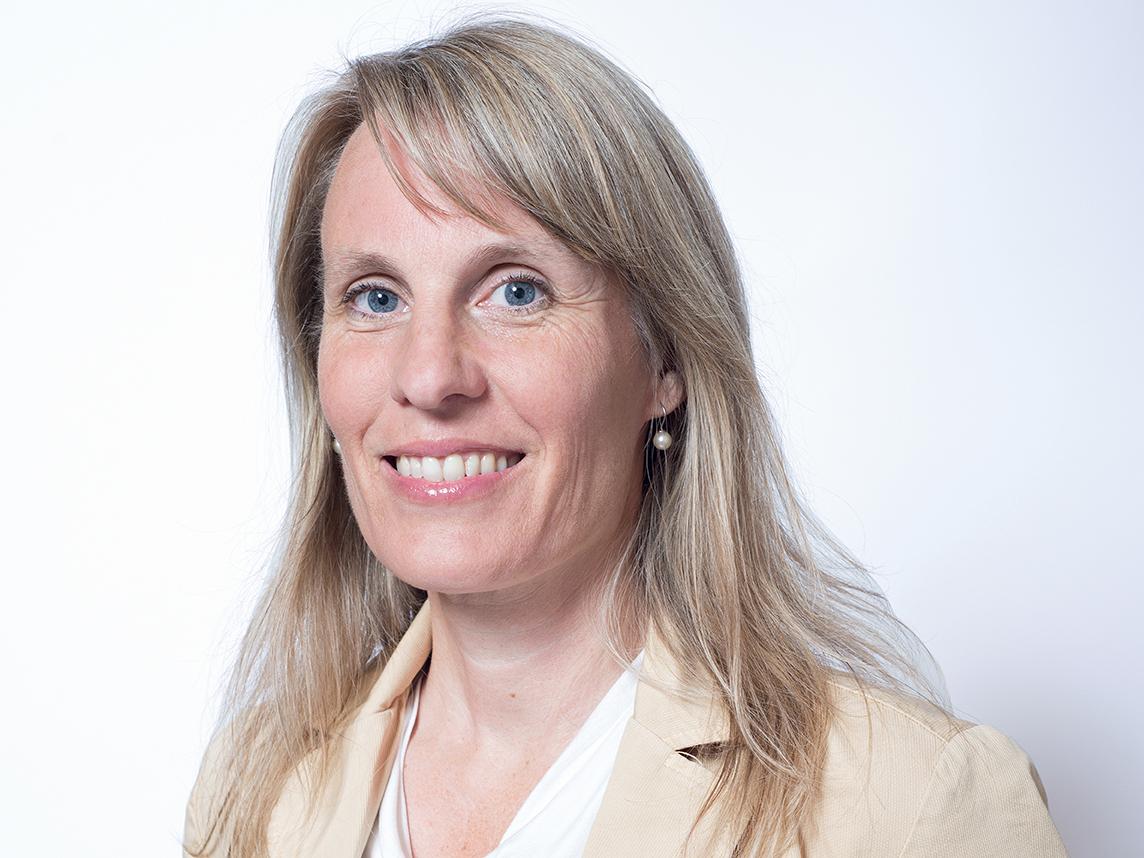Regula Bernhard Hug est la directrice du secrétariat général de Protection de l’enfance Suisse.