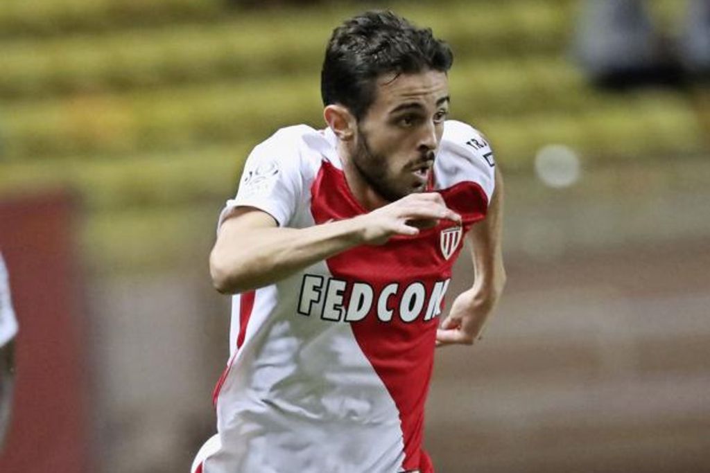 L’artiste Bernardo Silva entre en scène