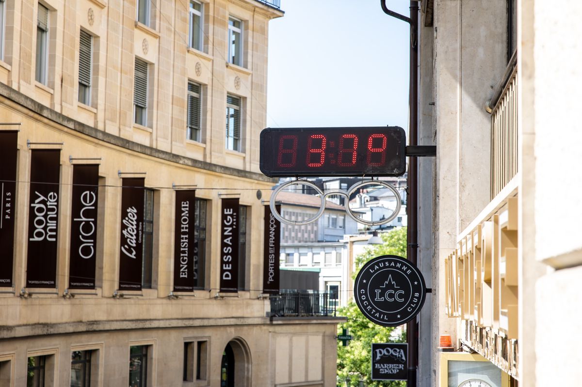 La vie en ville devient compliquée durant les canicules et des mesures permettraient d’en adoucir les conséquences.