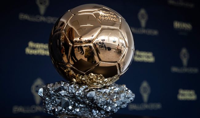 Le Ballon d’or sera remis le 30 octobre, à Paris.