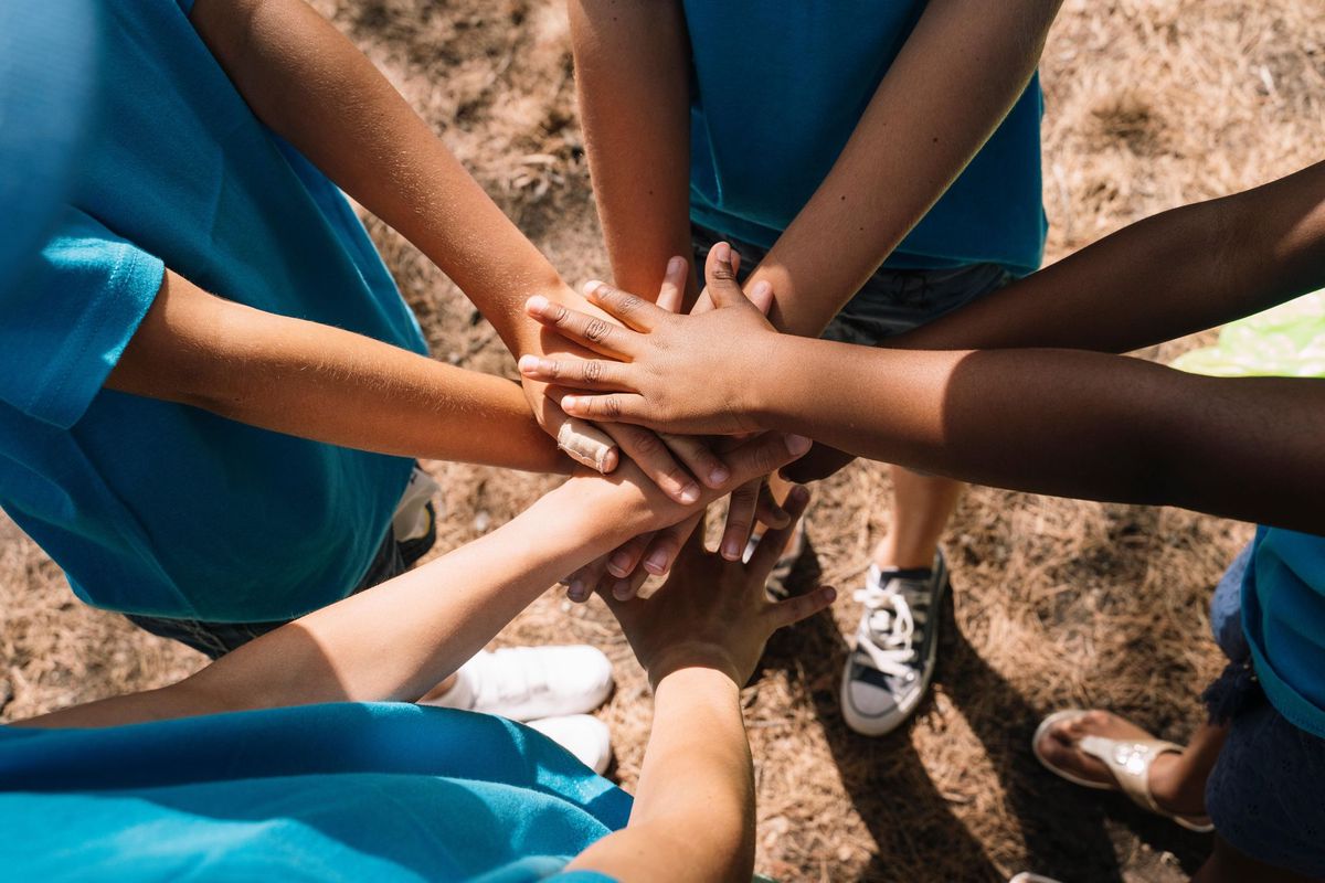 Warum Menschen hilfsbereit sind | Tages-Anzeiger