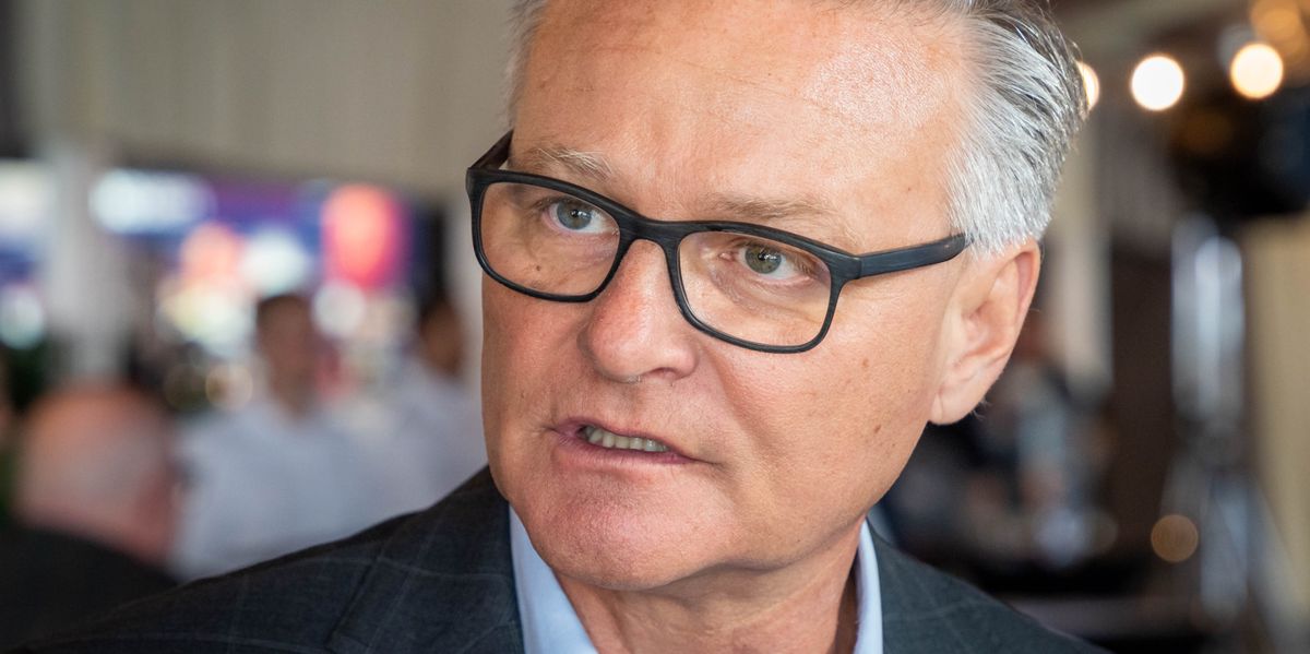 B-rohr-Wirtschaftsnews-der-Woche-berraschung-f-r-Cervelatk-ufer-bei-der-Migros-Universalgenie-Badran-und-eine-Bahnfehde-endet-friedlich