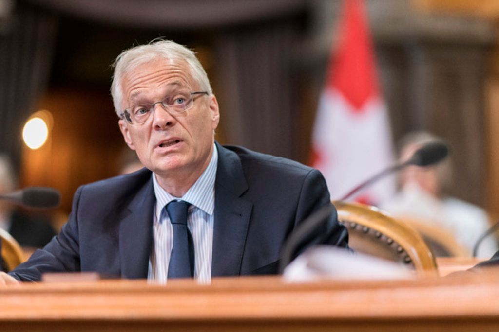 Nouvelles voix contre un référendum financier