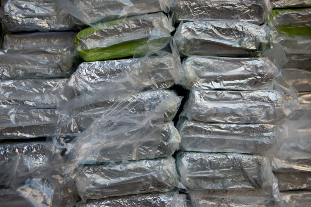 Deux membres présumés de la mafia arrêtés