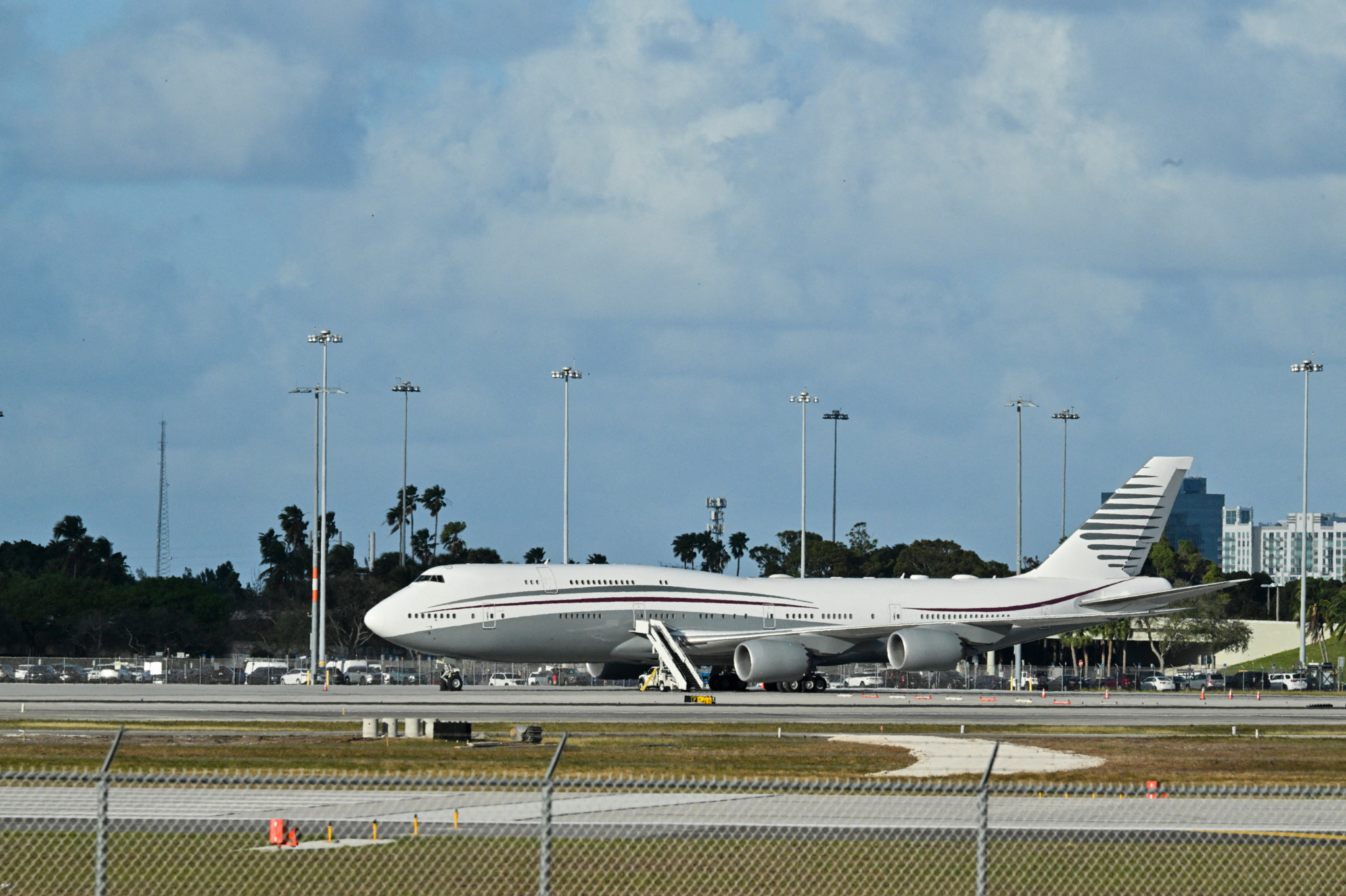 Cadeau ou Corruption?: Le Boeing 747 offert par le Qatar à Donald Trump pourra voler cet été