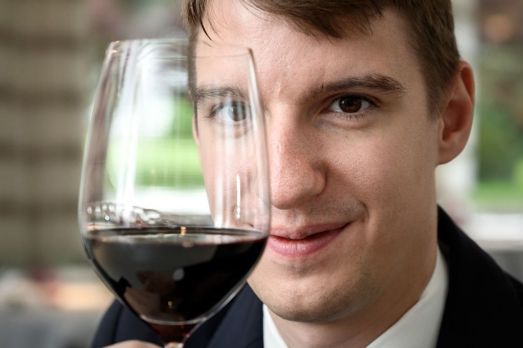 Le meilleur sommelier trouvait que le vin «empestait»