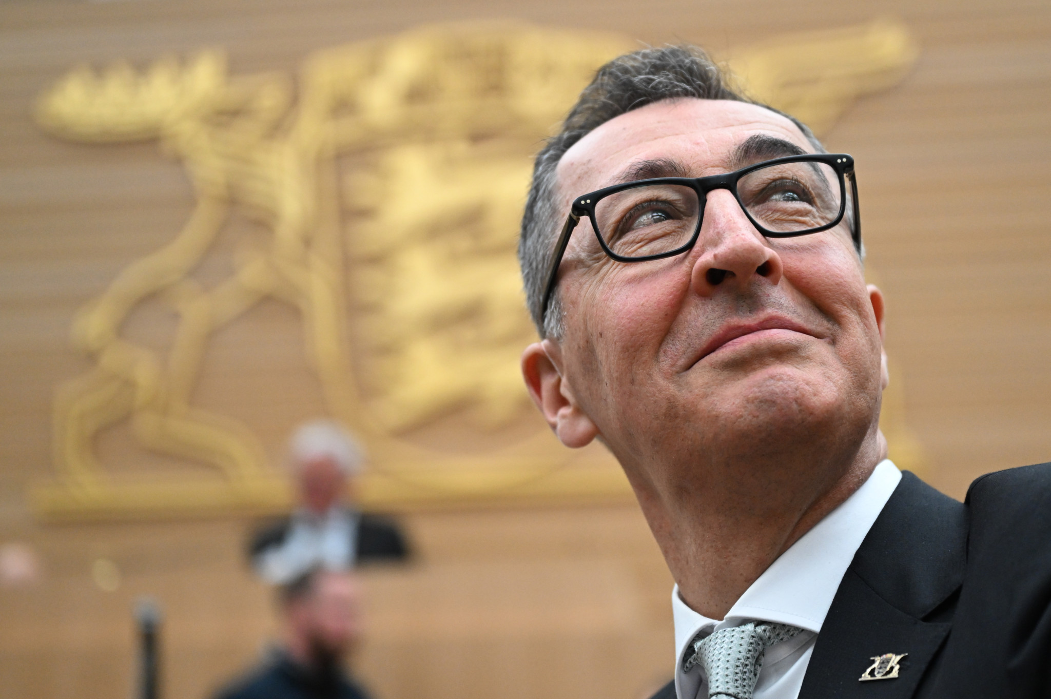 Vor AfD-Kandidat: Özdemir zum Ministerpräsidenten Baden-Württembergs gewählt