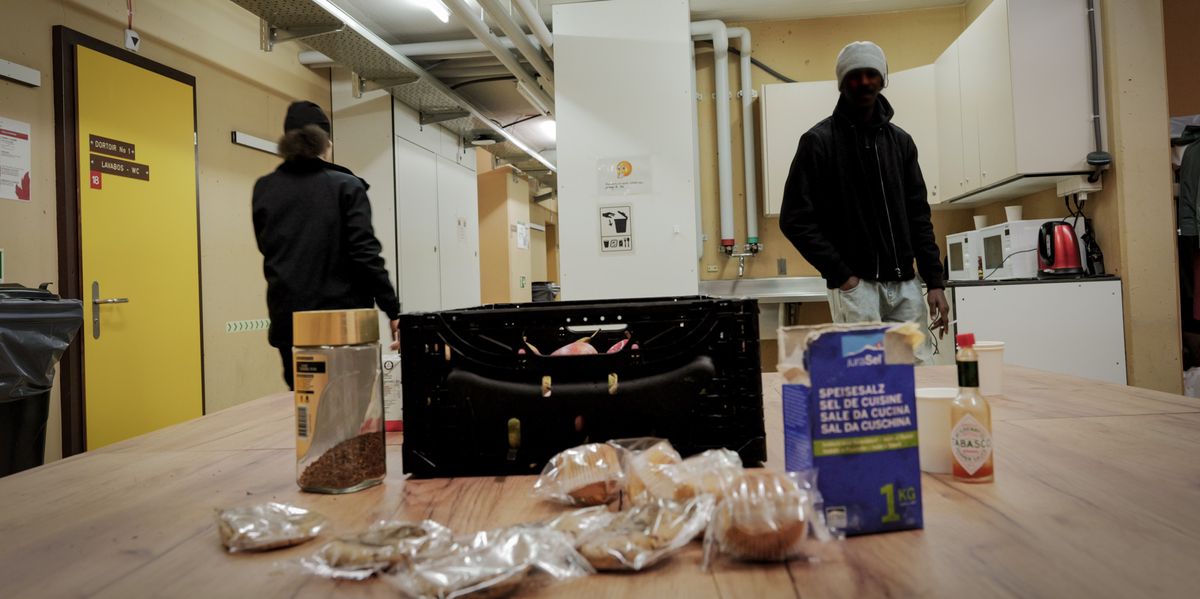 Asile &agrave; Gen&egrave;ve: 79 d&eacute;bout&eacute;s vivent sous terre &agrave; Balexert