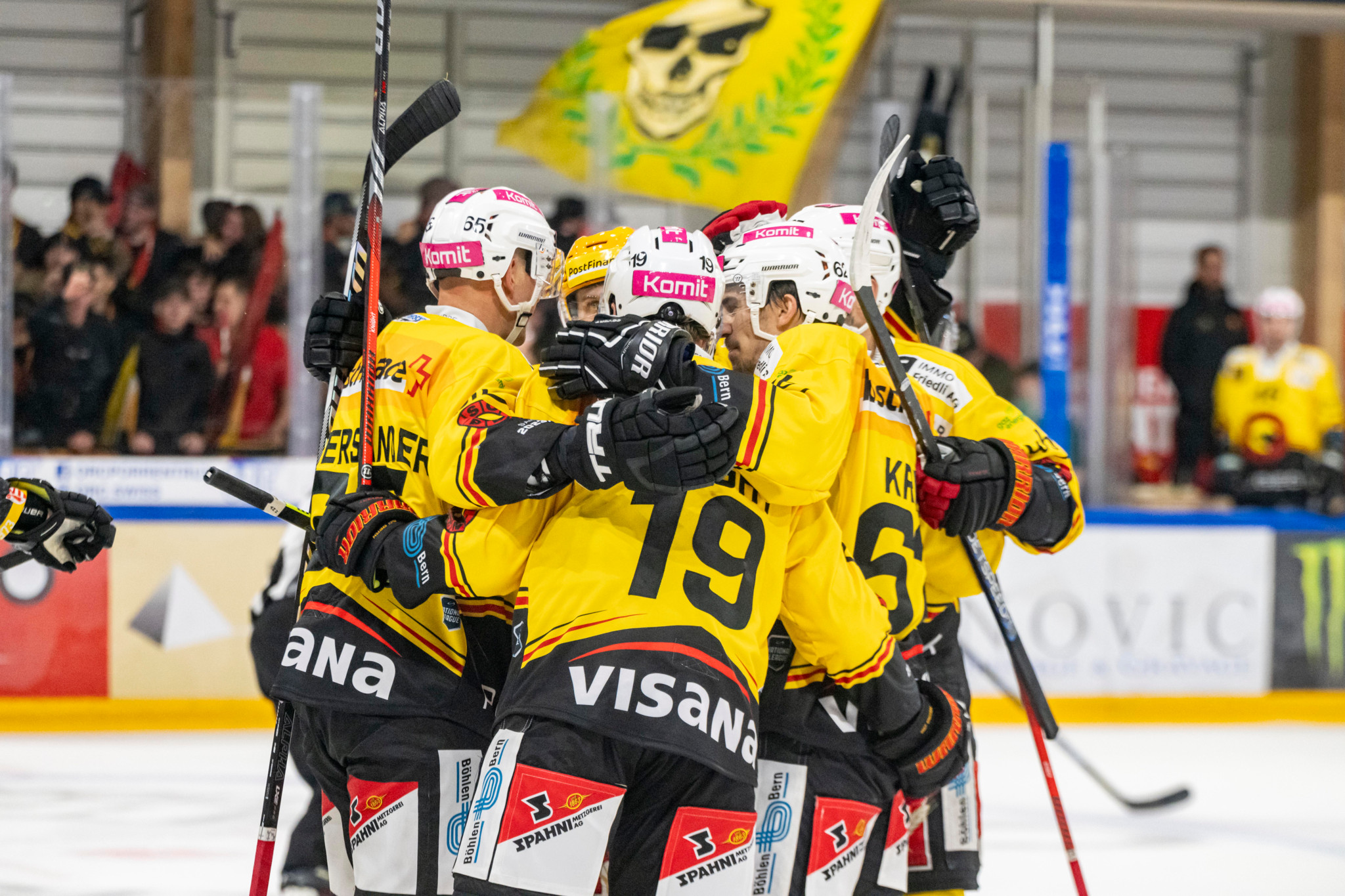 21 beim HC Ajoie Der SCB siegt dank zwei Premieren-Toren Berner Zeitung