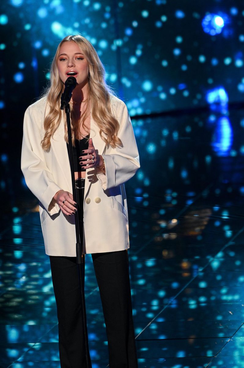 Émilie Heiniger chantera «Répondez moi» de Gjon’s Tears samedi soir sur TF1 dans la 11e saison de The Voice France.