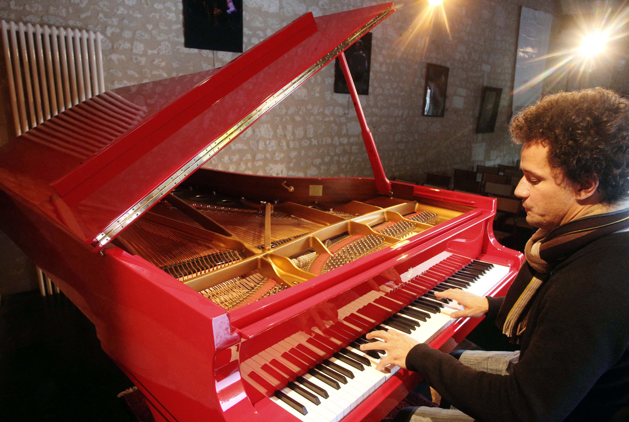 Plainte d’une adolescente: Le pianiste Jacky Terrasson mis en examen pour agression sexuelle