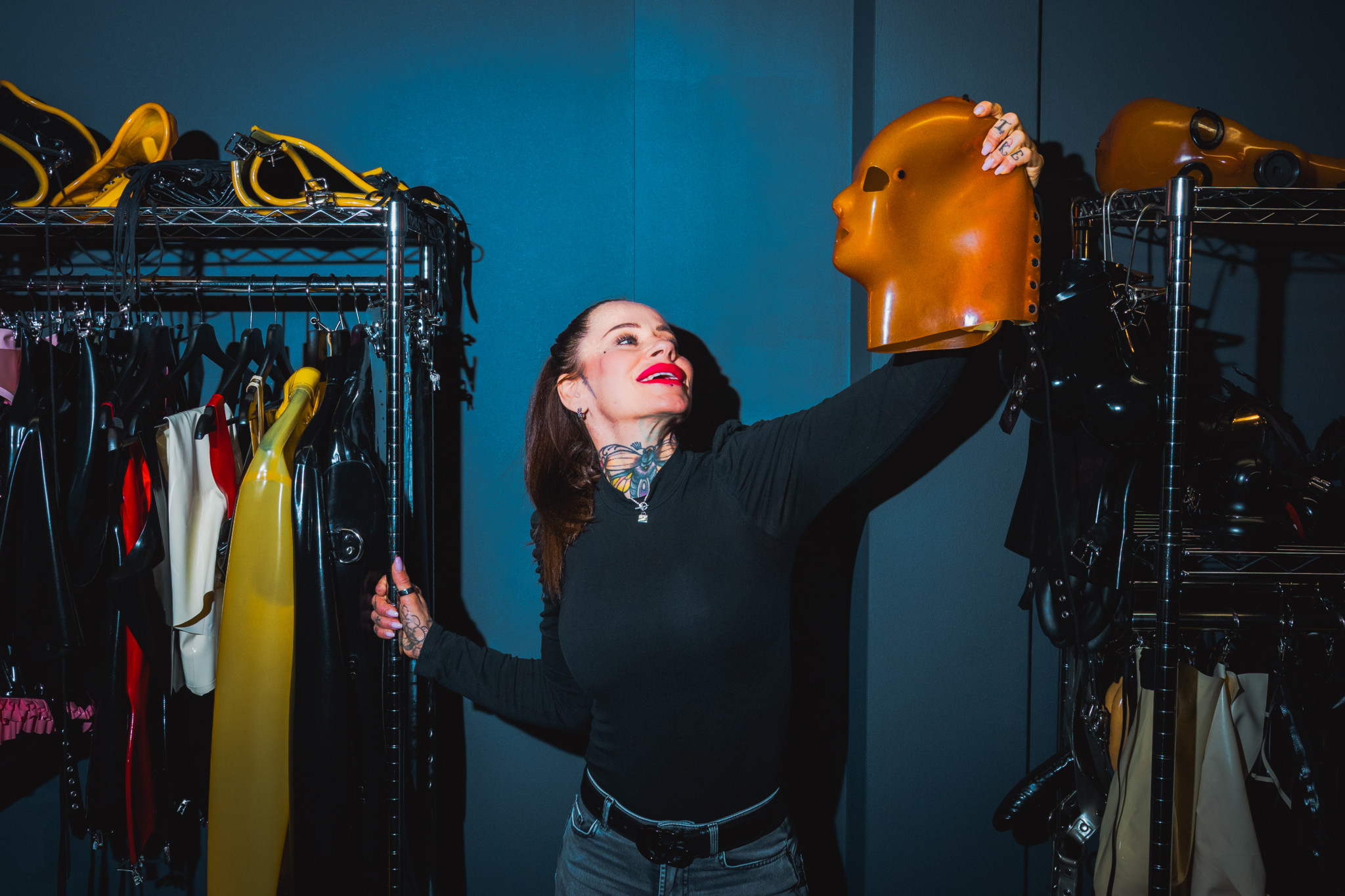 Domina In D bendorf Nicole Banshee Erz hlt Aus Dem Leben domina-in-d-bendorf-nicole-banshee-erz-hlt-aus-dem-leben