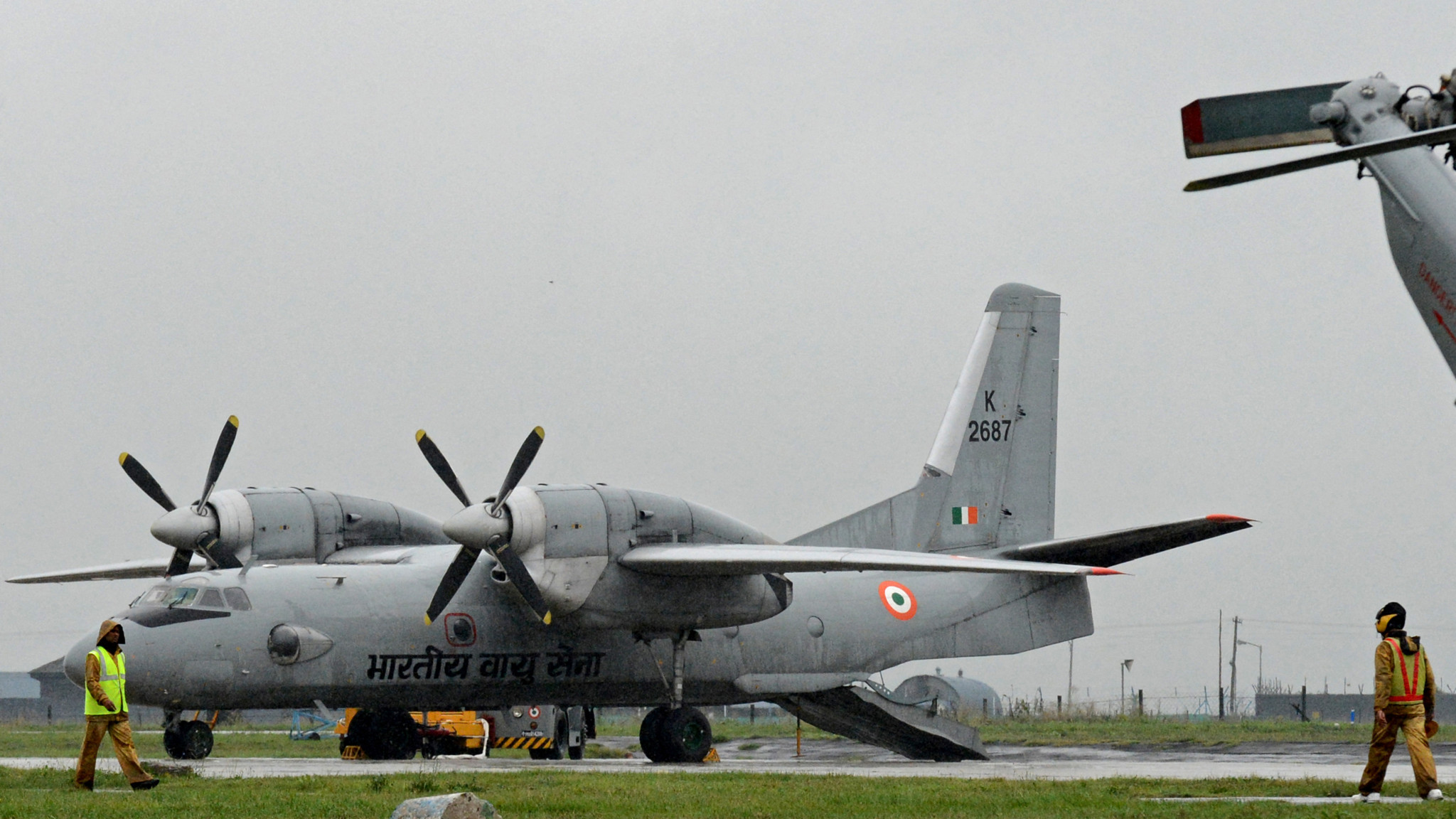 Drame en Inde: Un avion militaire s’écrase à l’atterrissage et fait cinq morts