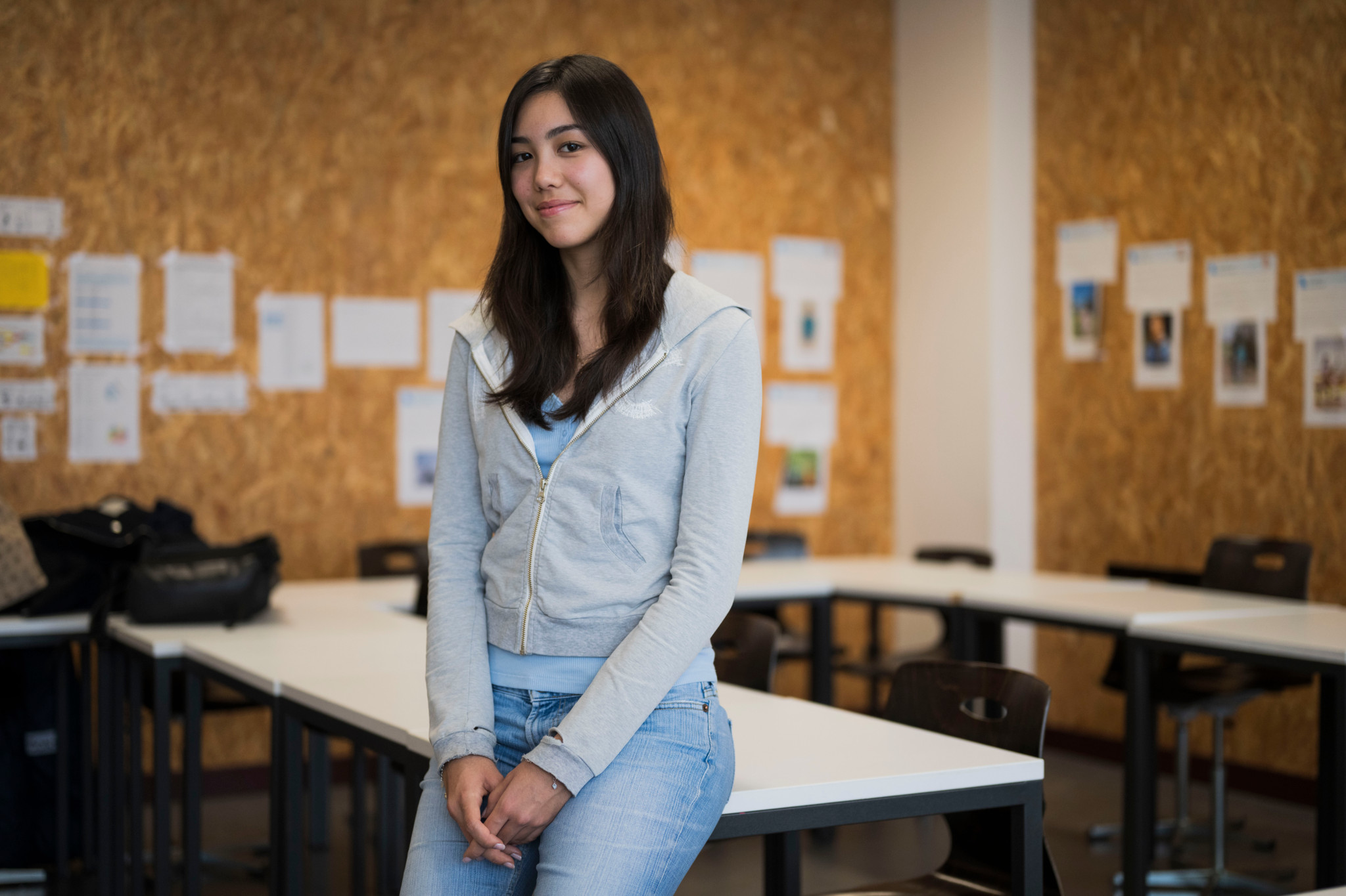 Mehrsprachigkeit in der Schweiz: Diese 17-Jährige spricht fünf Sprachen: «In unserer Schule gibt es kaum noch Kinder, die zu Hause nur Deutsch reden»