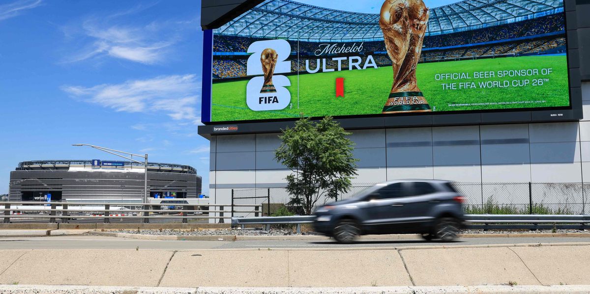 Fussball-WM-2026-Endstation-Abzocke-Die-s-ndhaft-teure-Zugfahrt-zu-WM-Spielen-in-New-York