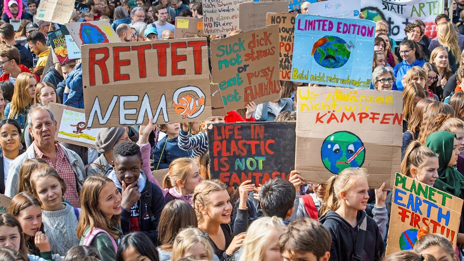 Die Regierung reagiert auf die Proteste mit einem Klimaschutzpaket – im Budget sind die Ausgabensteigerungen bislang gering.
