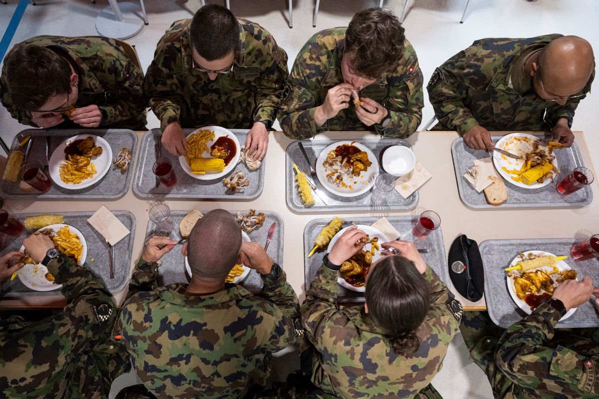 La cuisine militaire se réinvente face à de nouvelles exigences | 24 heures