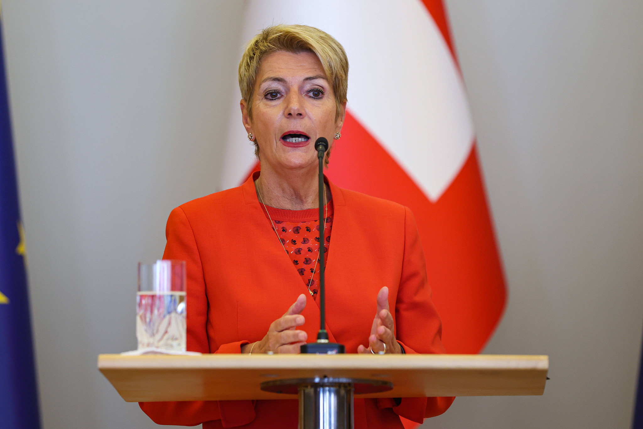 Finances fédérales: Le budget 2026 affiche un excédent inattendu de près d’un milliard