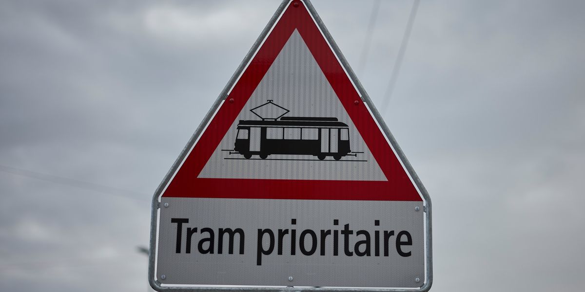 Photo: 24 Heures Lausanne residents frustrated by new tram noise
