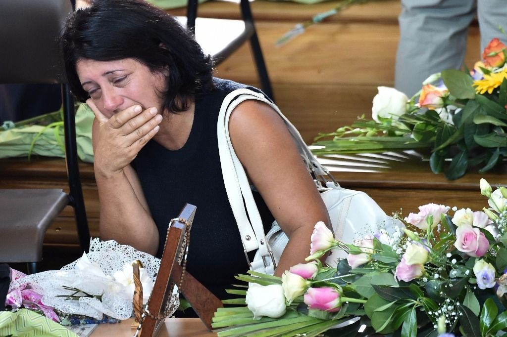 Le bilan du séisme s'alourdit encore