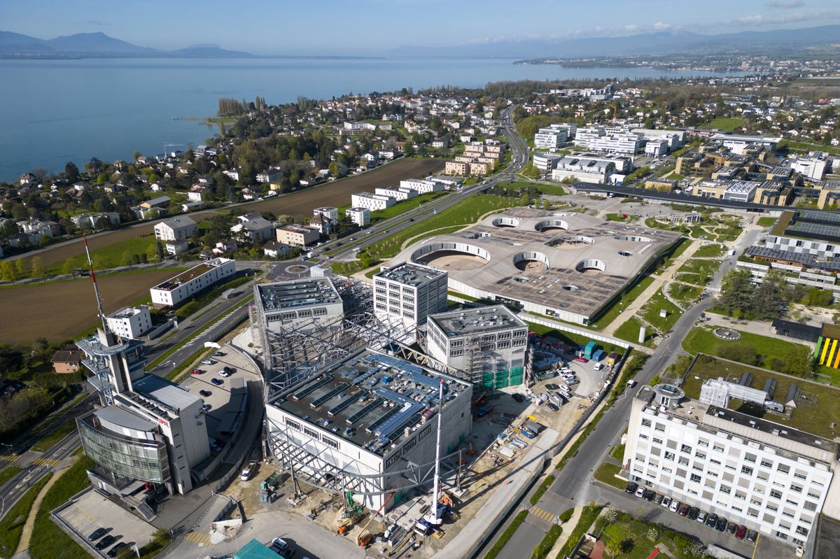Spione in Lausanne Chinesen in UniBibliothek wecken Verdacht Der Bund
