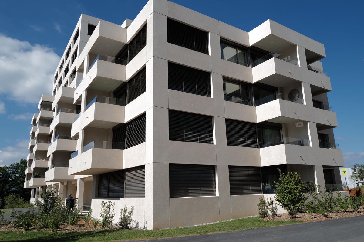 Des bâtiments qui «vont à l’essentiel», comme un choix politique.
