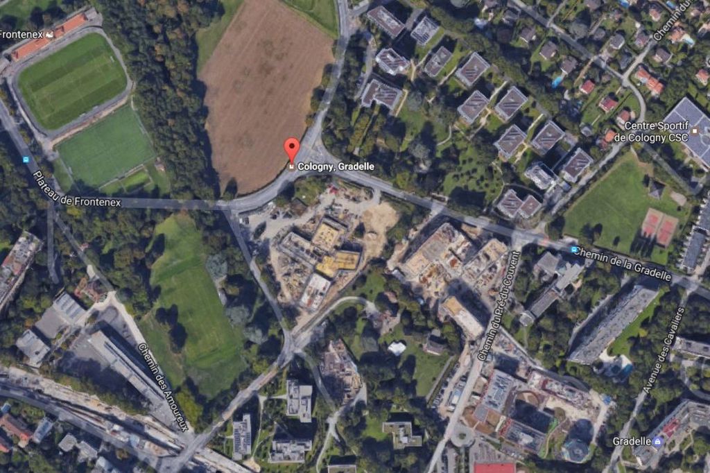 Il percute une moto et prend la fuite