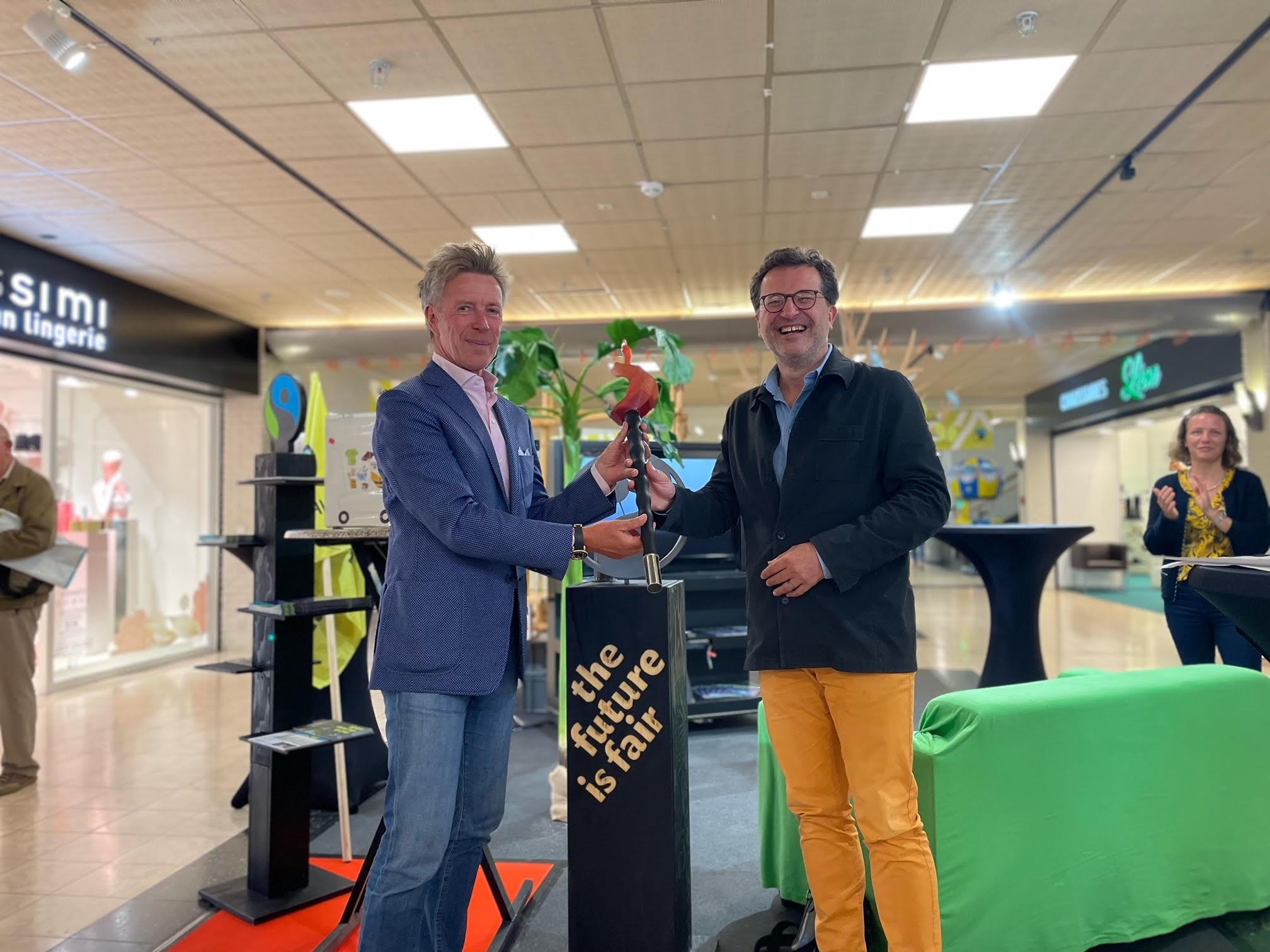 Fairtrade Lëtzebuerg und Cactus: Plastikschleuder «Banane» soll ...