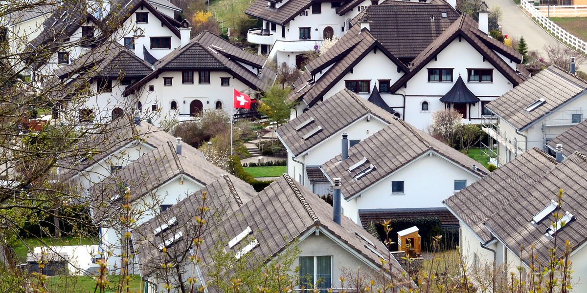 Geldberater-antwortet-Beim-Hypothekarvertrag-z-hlt-weit-mehr-als-nur-der-tiefe-Zins