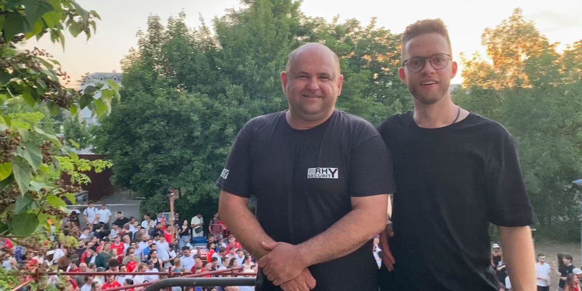 Public-Viewings-Schweiz-Kanada-W-hrend-andere-feiern-sorgen-sie-f-r-die-Sicherheit-der-Fans
