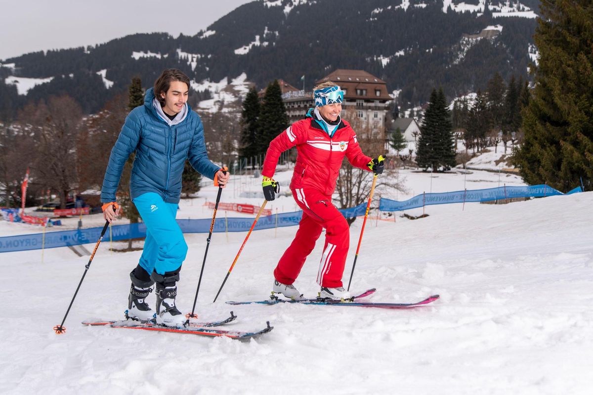 La plupart des stations proposent des pistes dédiées au ski de randonnée. Dans les Alpes vaudoises, il est même possible de suivre une initiation gratuite, après avoir loué son matériel dans un des magasins partenaires.