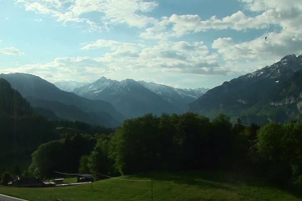 Une randonneuse perd la vie dans l'Oberland
