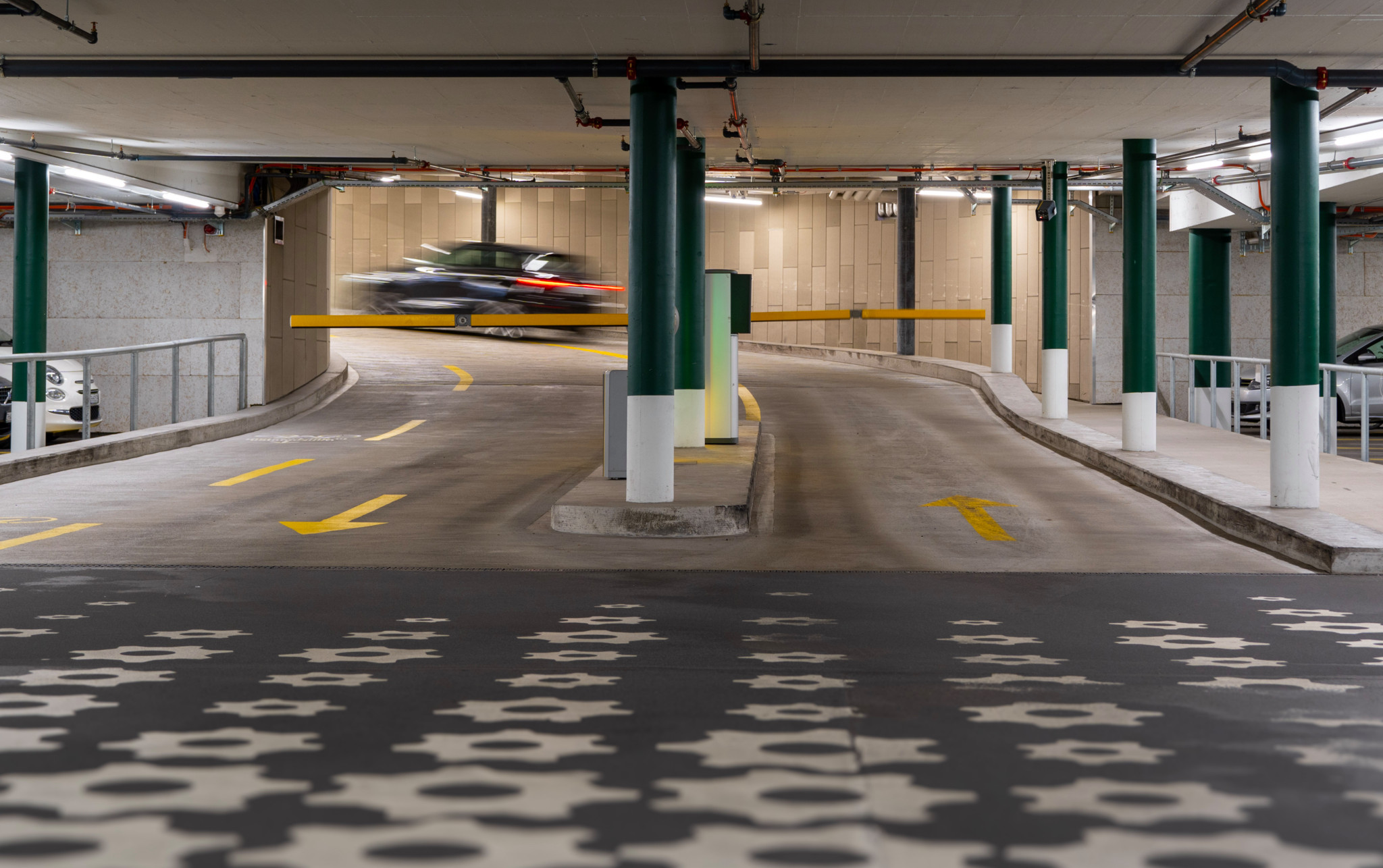 Parkieren in Winterthur: Parkhausnutzer müssen zu Stosszeiten extra zahlen