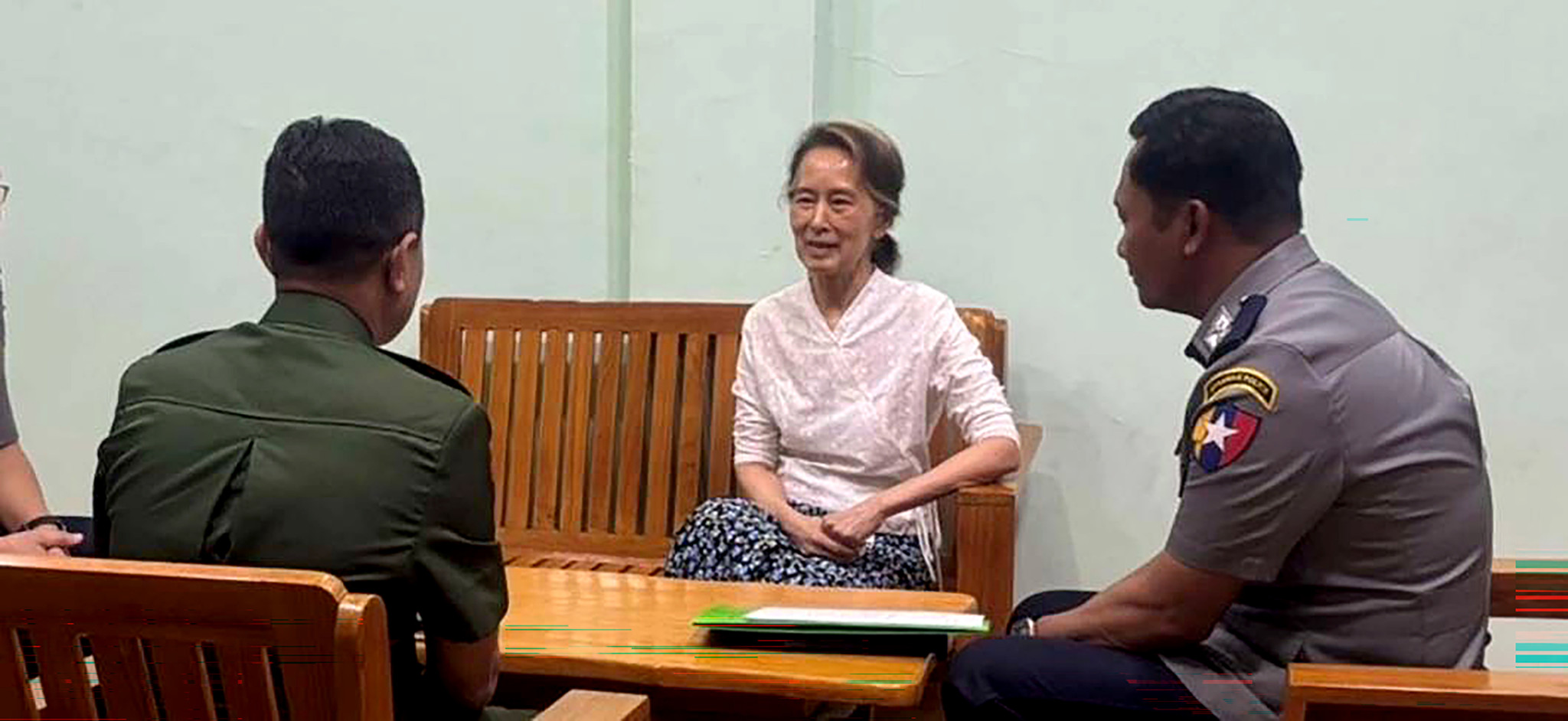 Militärjunta in Myanmar: Staatsfernsehen: Nobelpreisträgerin Suu Kyi in den Hausarrest verlegt