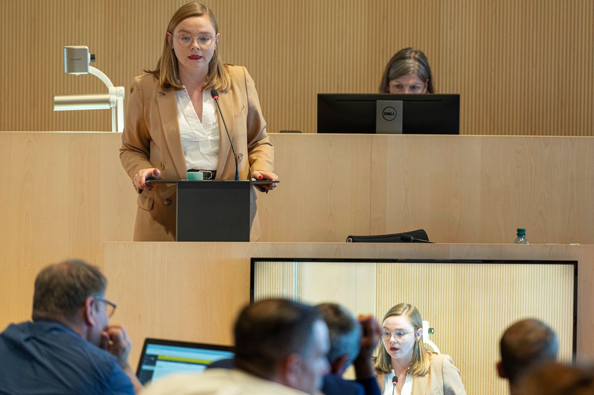 La Conseillère d’Etat Valérie Dittli au Grand Conseil vaudois, mardi 26 septembre 2023.  ARC Jean-Bernard Sieber