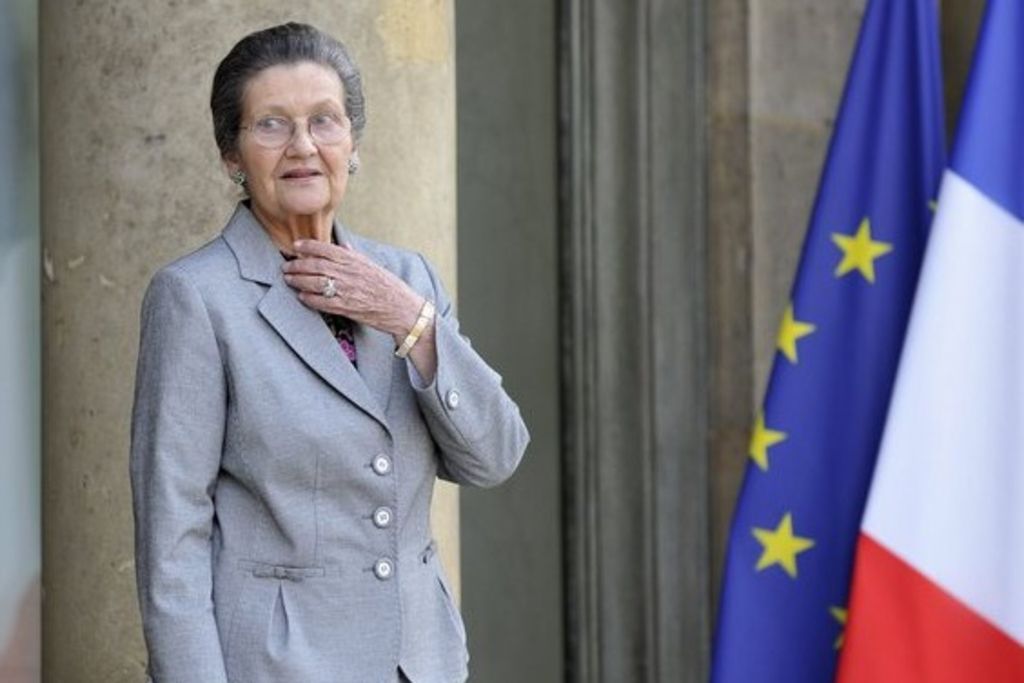simone-veil-entrera-au-panth-on-le-1er-juillet-tribune-de-gen-ve