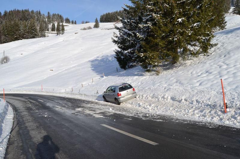 Les conditions hivernales ont provoqué la sortie de route entre Schwägalp et Urnäsch