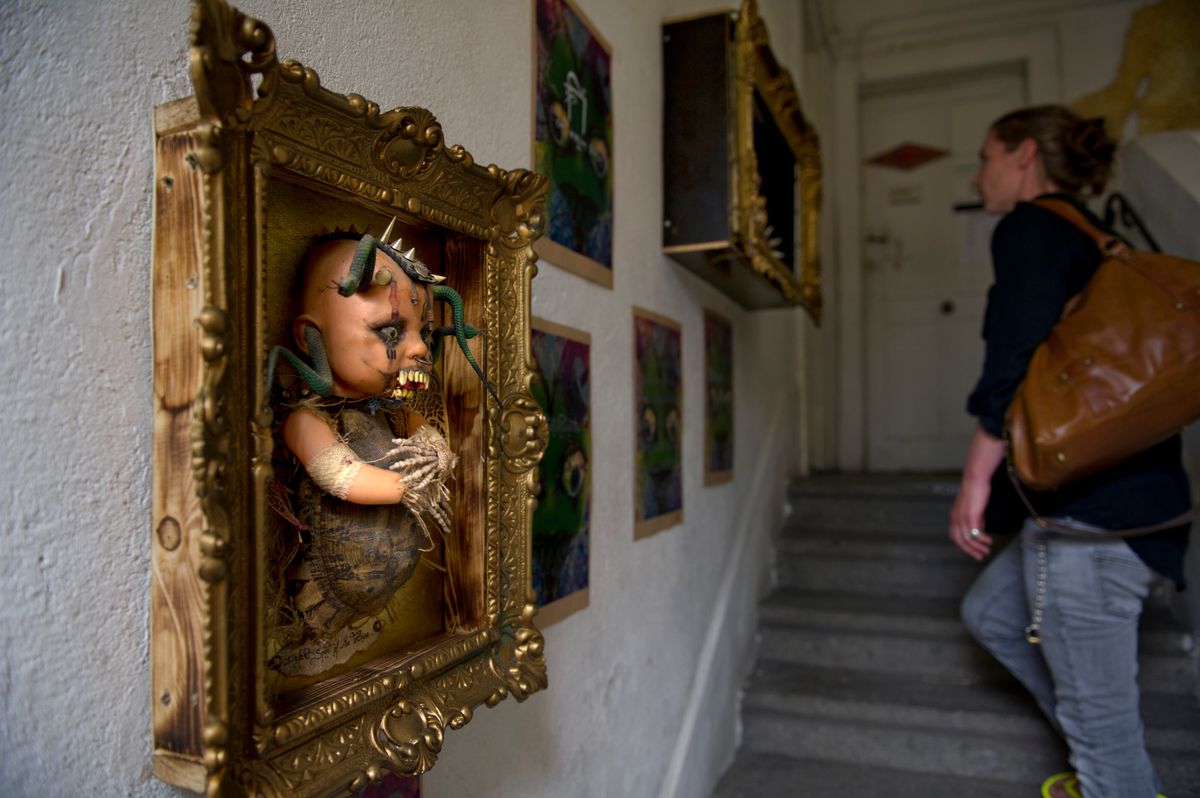 15/06/2014. Genève. Rue Lissignol. Baz Art, festival d'art contemporain au programme duquel figurent des concerts, des installations et des performances.
Pierre Abensur/Tamedia