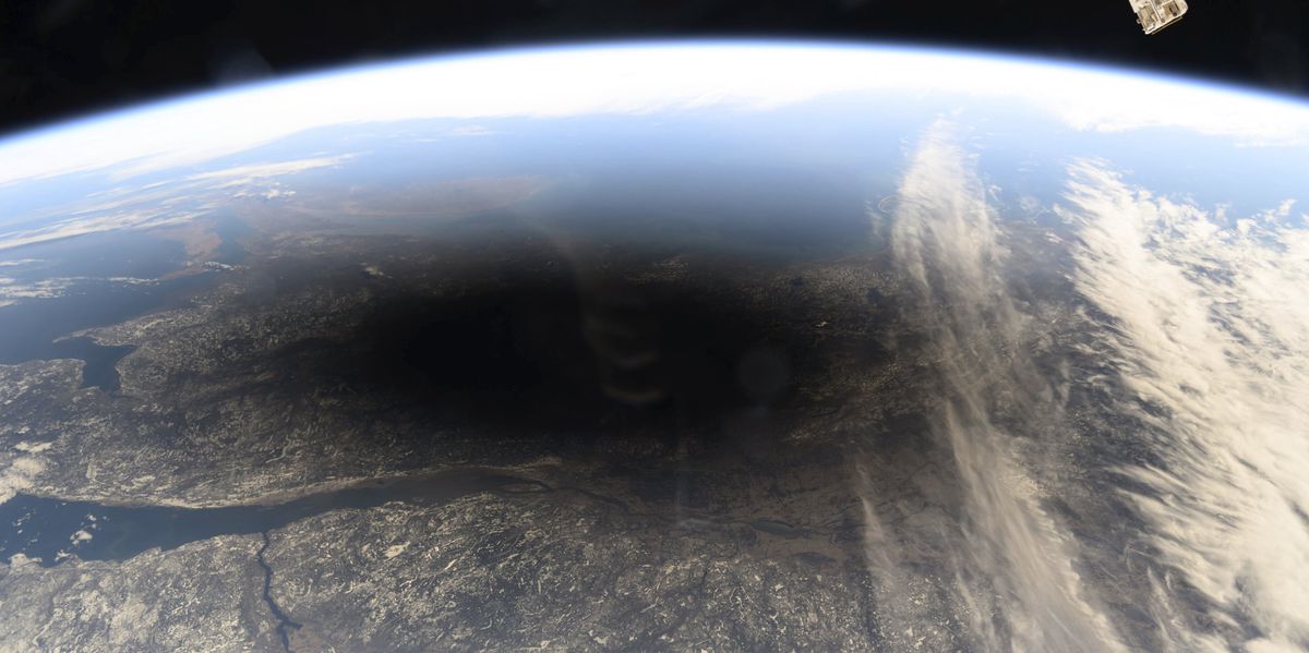  Sonnenfinsternis in Spanien 2026: Kachelmanns ultimative Empfehlung Illustration 