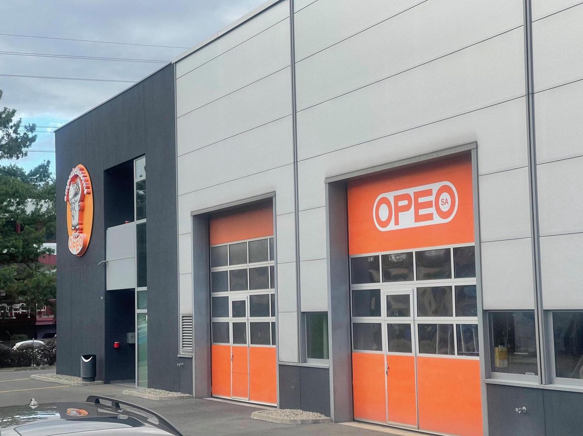 L’entreprise montaine Opeo est dans la tourmente, et se retrouve sans patron après le licenciement de Jean-Daniel Héritier. Il proposait une prime de 1000chf à chaque employé qui n’irait pas se faire vacciner contre le Covid-19.