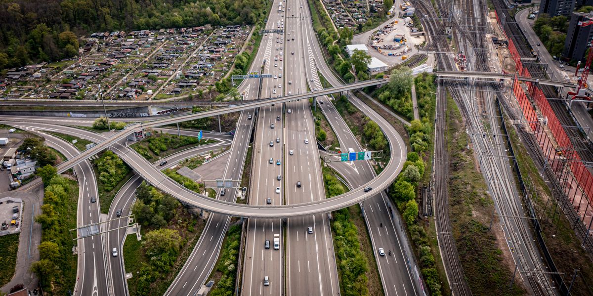 A2 near Pratteln completely closed after accident involving a person