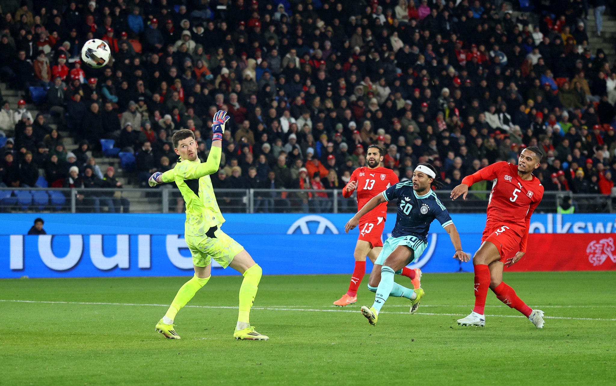 Die Schweizer in der Einzelkritik: Sprechchöre für Sommer, Patzer von Kobel – und ein Experiment, das Yakin einfach nicht aufgeben will