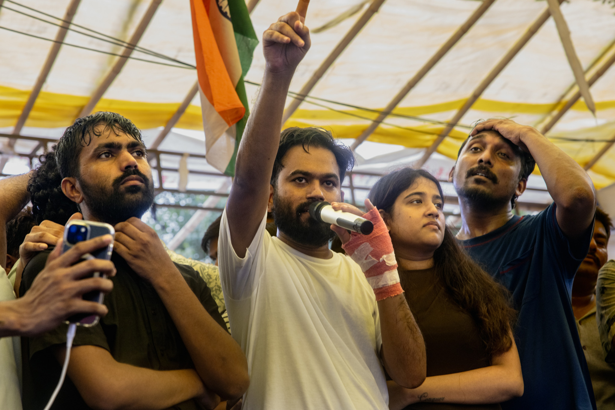 Proteste in Indien: Der Chef der «Kakerlaken» feiert seinen ersten grossen Erfolg